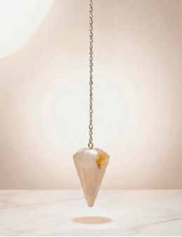 Pendule divinatoire en pierre CITRINE conique facettée avec chaîne argentée