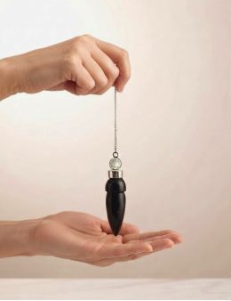 Pendule égyptien bois et cristal de roche | Radiesthésie