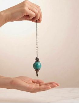 Pendule amazonite : espoir & radiesthésie intuitive
