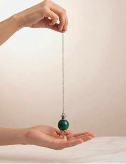 Pendule malachite : transformation & courage d'avancer & radiesthésie