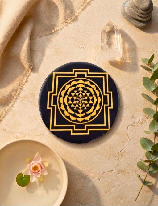 Plaque de rechargement Shungite - Sri Yantra- 8 cm