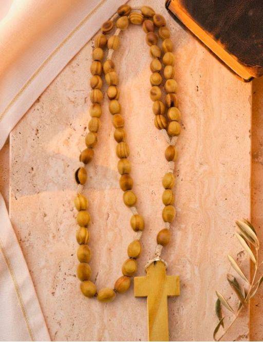Chapelet dominicain en bois d'olivier, perles ovales