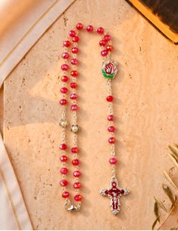 Chapelet cristal rouge, paters en fleur
