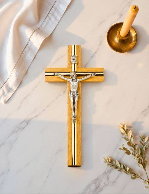 Crucifix / croix en bois naturel et métal