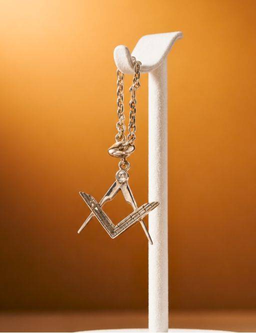 symbole franc macon et sa boite
