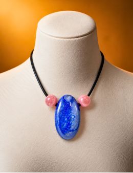 Collier corde et pierres, composition unique Lapis Lazuli et Rhodonite