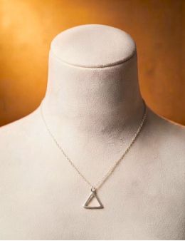 Pendentif delta argent 925 | triangle d'élévation