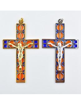 Croix métallique vitrail avec Christ