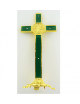 Crucifix Saint Benoit métal doré et émail vert 20 cm
