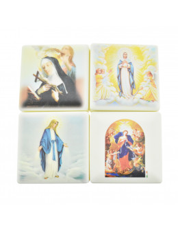 Chapelet Sainte Rita chaîne avec perles dorées avec boite